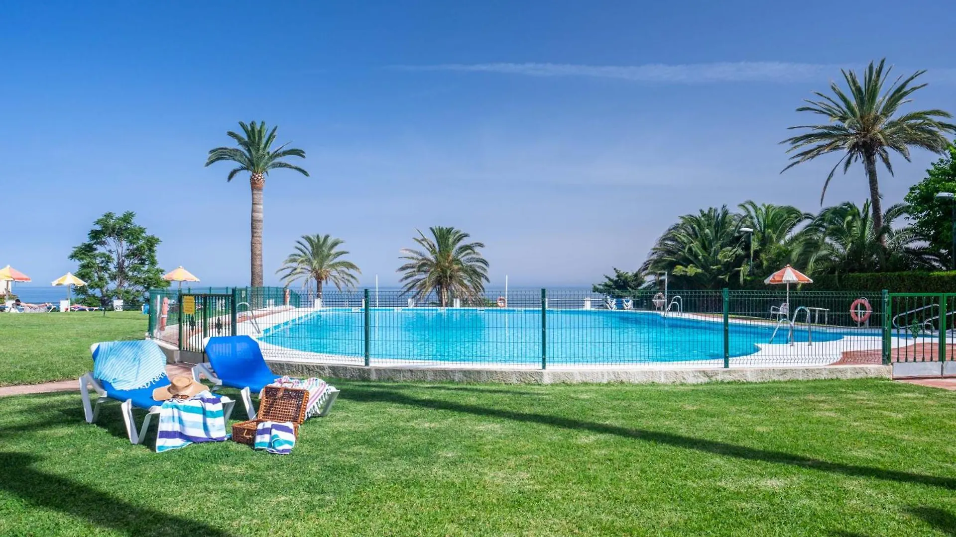 Casa Pilar - Vistas Al Mar Apartment Torremolinos Spain
