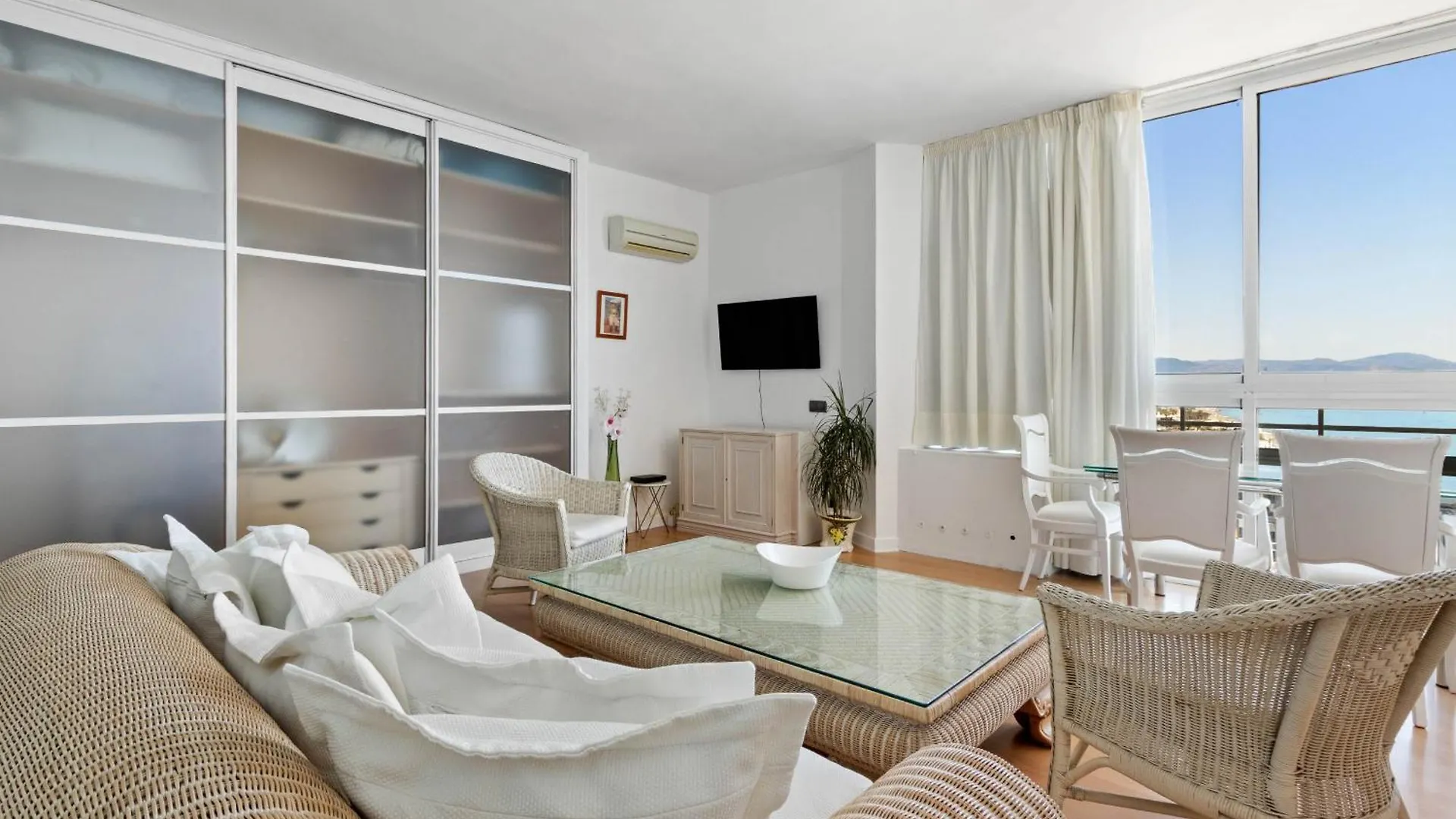 Casa Pilar - Vistas Al Mar Apartment Torremolinos